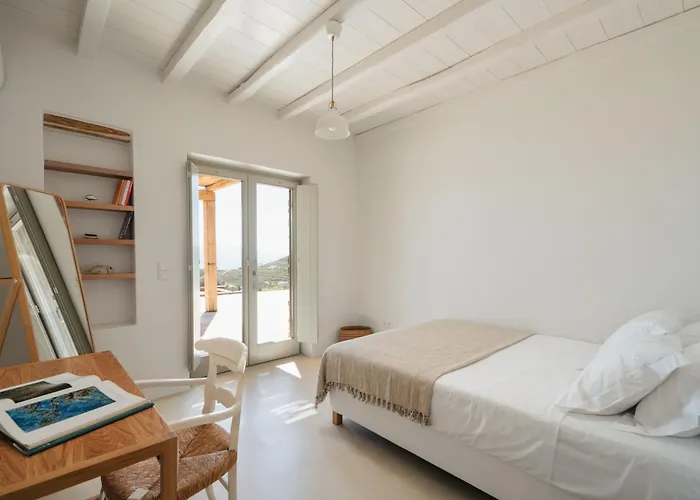 Phi Serifos * Livadi (Serifos)