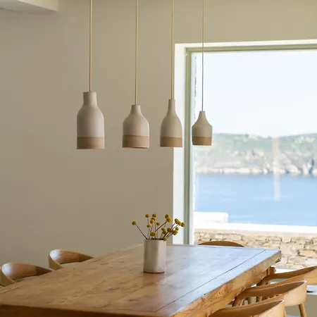 Phi Serifos Λιβάδι