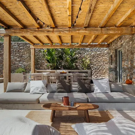 Phi Serifos Λιβάδι