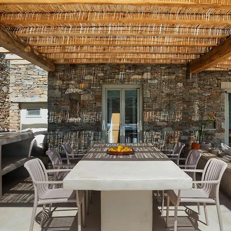 Villa Phi Serifos